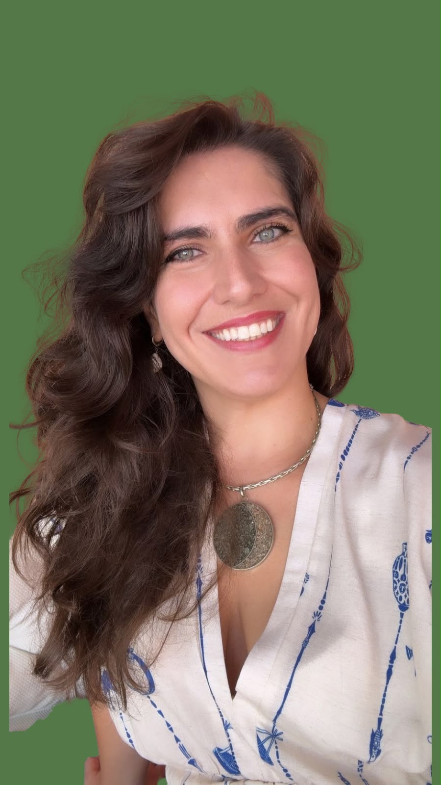 Vaneska Costa, numeróloga oracular, pesquisadora e palestrante